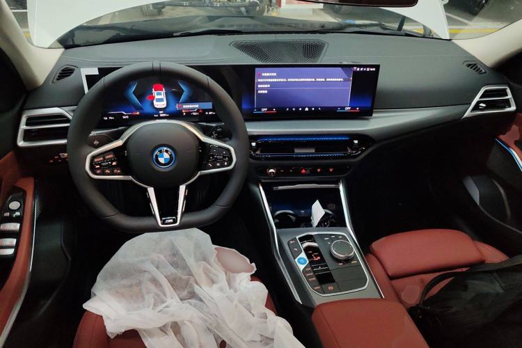 Used BMW i3 2026 Model, eDrive 35 L