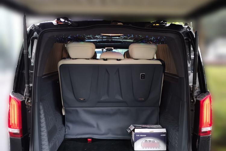 Used Mercedes-Benz V-Class 2021 V 260 L Long Wheelbase Prestige Edition Trunk