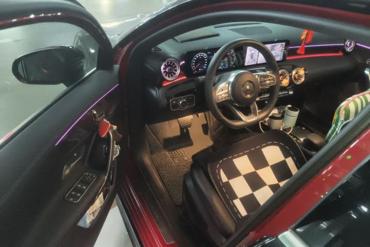 Used Mercedes-Benz A-Class 2022 Restyled A 200 L Sport Sedan Fashion Version
