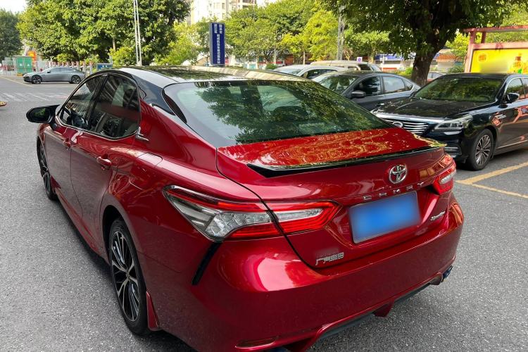 Used Toyota Camry 2018 2.0S FENGSHANG Edition
