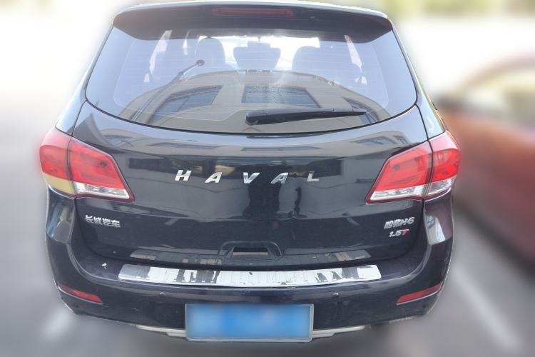Used Haval H6 2016 Upgraded Model 1.5T Manual Two-Wheel Drive Elite Version