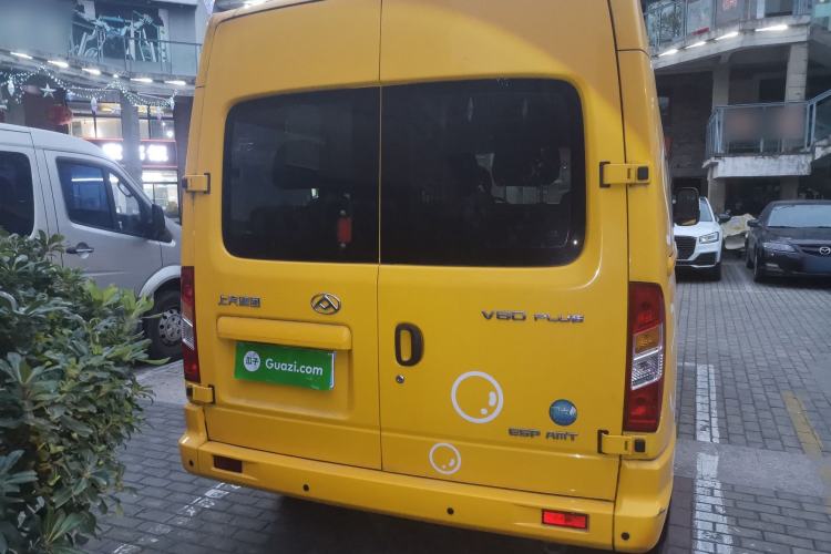 Used SAIC MAXUS Xintu V80 2021 2.0T AMT Classic Aoyuntong Short Wheelbase Ultra-Low Roof 7/8/9-Seater Rear