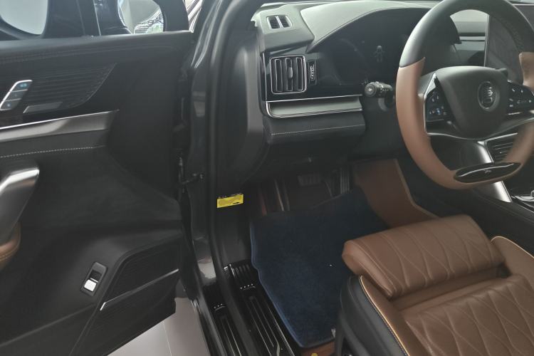 Used BYD Tang New Energy 2021 DM-i 112KM Prestige Model Driver Seat