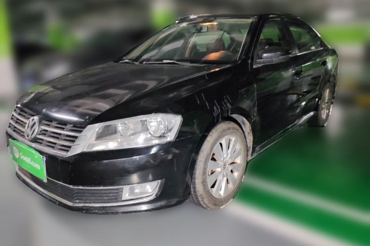 Used Volkswagen Lavida 2013 1.6L Manual Comfort Edition