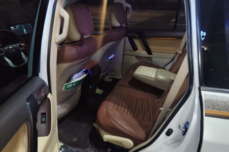 Used Toyota Prado 2014 2.7L Middle East Version Parallel Import Left Rear Seat