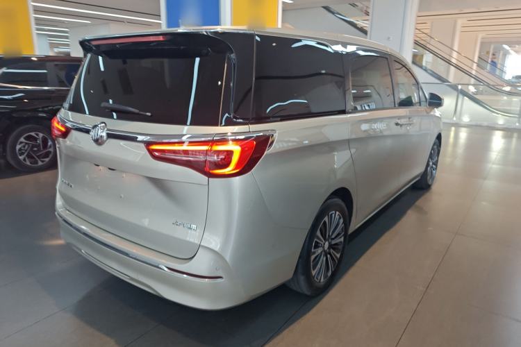 Used Buick GL8 2021 ES Landtrek 653T Luxury Model