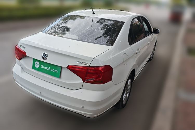 Used Volkswagen Jetta 2019 Dream Edition 1.4L Manual Fashion Version Rear Right 45 Deg