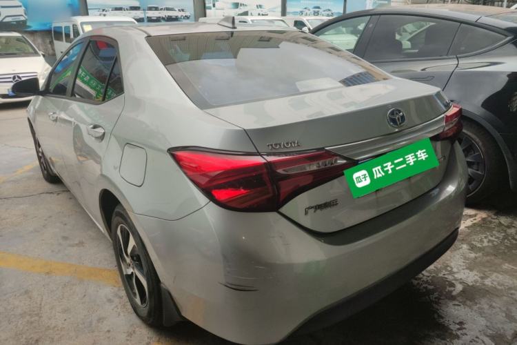 Used Toyota Levin 2017 Revised Dual-Engine 1.8H GS E-CVT Elite Sunroof Version China V Standard
