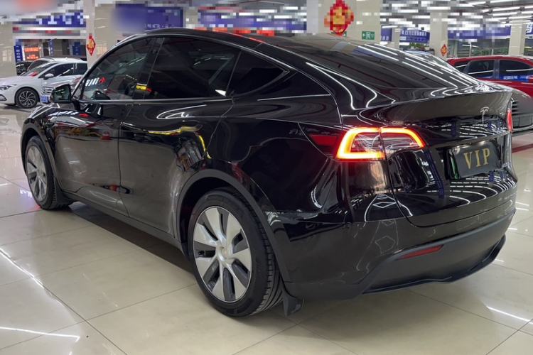 Used Tesla Model Y 2022 Rear-Wheel-Drive Version