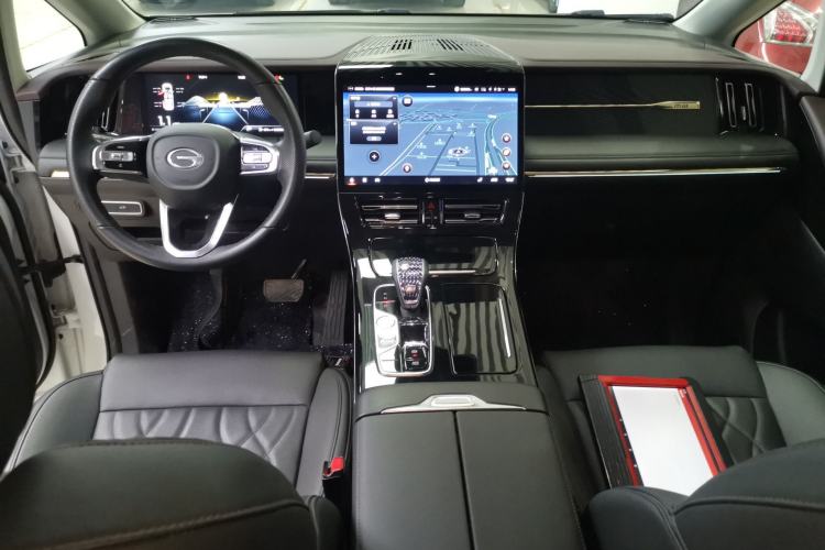 Used GAC Trumpchi M8 2024 Master Series 400T Ultimate Edition Center Console