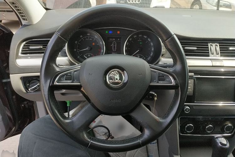 Used Skoda Superb 2013 1.4 TSI DSG Prestige Edition