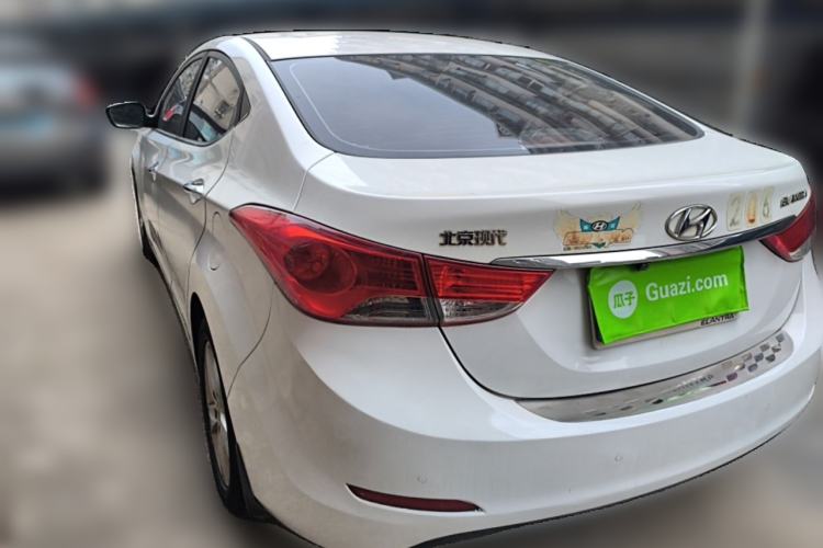 Used Hyundai Elantra (5th Generation / Langdong) 2012 1.6L Automatic Leading Model Rear Left 45 Deg