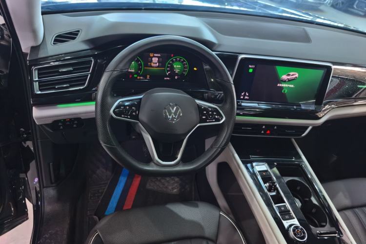 Used Volkswagen Teramont 2023 380TSI Four-Wheel Drive Prestige Luxury Edition Steering Wheel