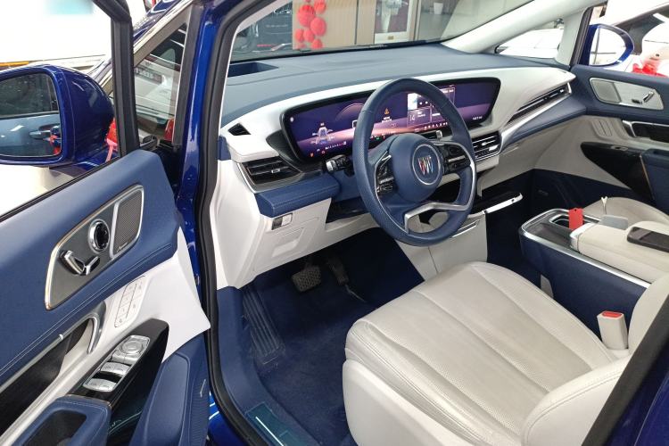 Used Buick Century 2023 2.0T Six-Seater Yinshi Edition Driver Seat