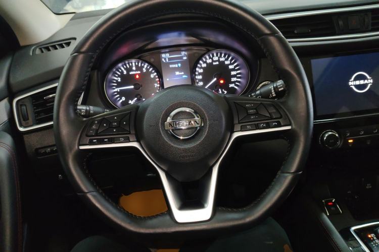 Used Nissan Qashqai 2021 2.0L CVT Luxury Edition Steering Wheel