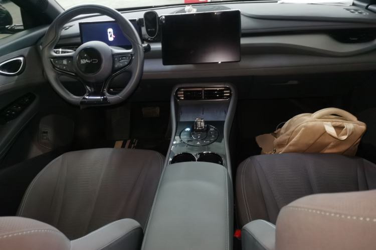 Used BYD Seal 06GT 2025 505 Wave Edition Center Console