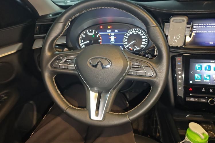 Used Infiniti QX50 2020 2.0T All-Wheel-Drive Elite Version Steering Wheel