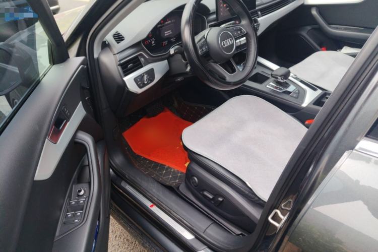 Used Audi A4L 2020 40 TFSI Luxury Dynamic Model
