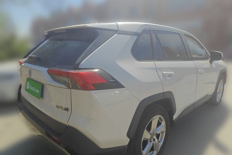 Used Toyota RAV4 2020 2.0L CVT Two-Wheel Drive Fashion PLUS Edition
