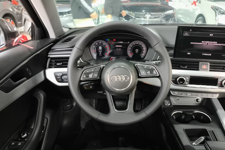 Used Audi A4L 2022 40 TFSI Fashion Dynamic Model