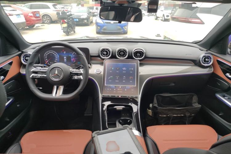 Used Mercedes-Benz C-Class 2022 C 260 L Sport Edition Center Console