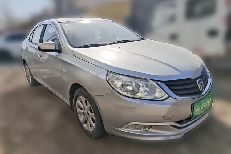 Used Baojun 630 2011 1.5L manual Comfort trim level