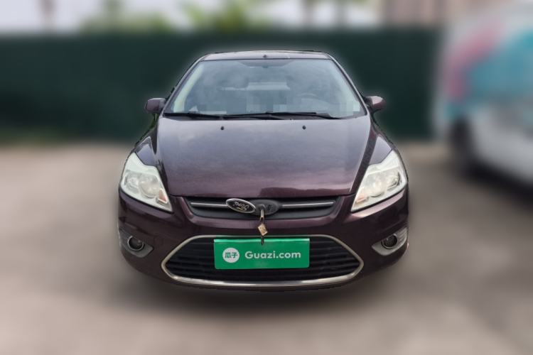 Used Ford Focus 2013 Sedan Classic 1.8L Automatic Fashion Edition
