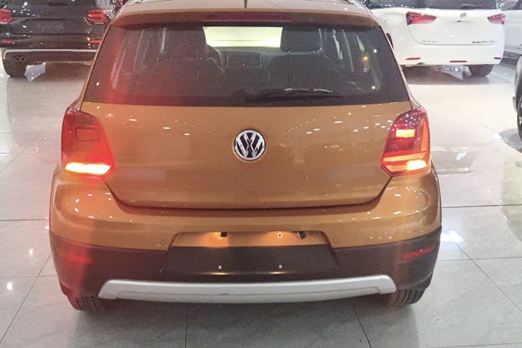 Used Volkswagen Polo 2014 1.6L Cross Polo Automatic