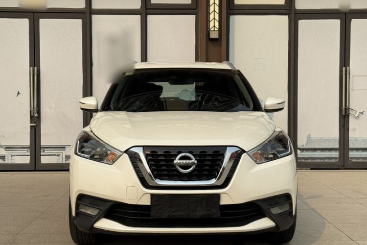 Used Nissan Kicks 2021 1.5L XV CVT Smart Connect Luxury Edition Exterior 1