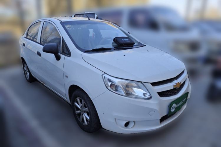 Used Chevrolet Sail 2013 Sedan 1.2L Manual Warm Edition Front Right 45 Deg