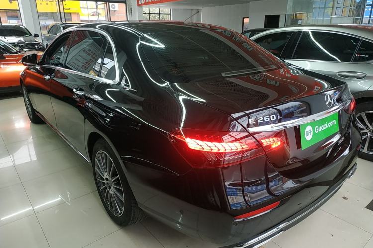 Used Mercedes-Benz E-Class 2023 E 260 L
