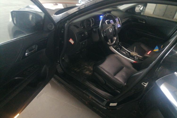 Used Honda Accord 2016 2.0L Elite Edition Driver Seat