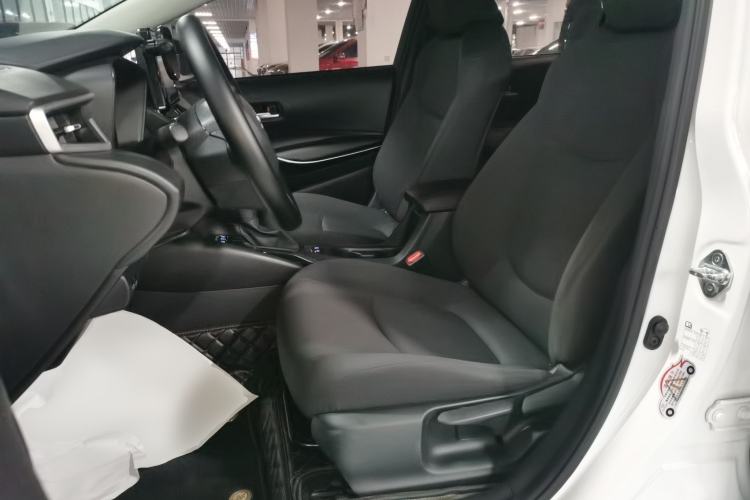 Used Toyota Corolla 2021 Dual-Motor 1.8L E-CVT Elite Edition Left Front Seat