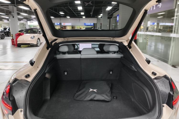 Used XPeng MONA M03 2024 620 with Ultra-Long Range
