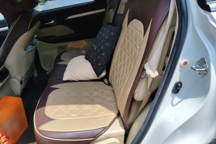 Used Toyota Highlander 2015 2.0T Four-Wheel Drive Luxury Edition 7-Seater Left Rear Seat