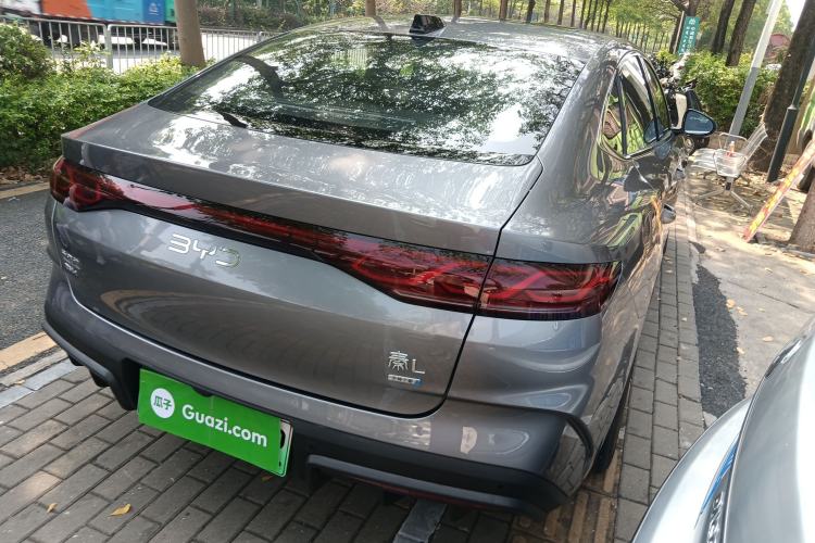 Used BYD Qin L 2025 DM-i Smart Drive 120KM Leading Model