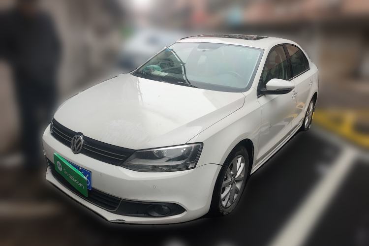 Used Volkswagen Sagitar 2012 1.4TSI Manual Luxury Model