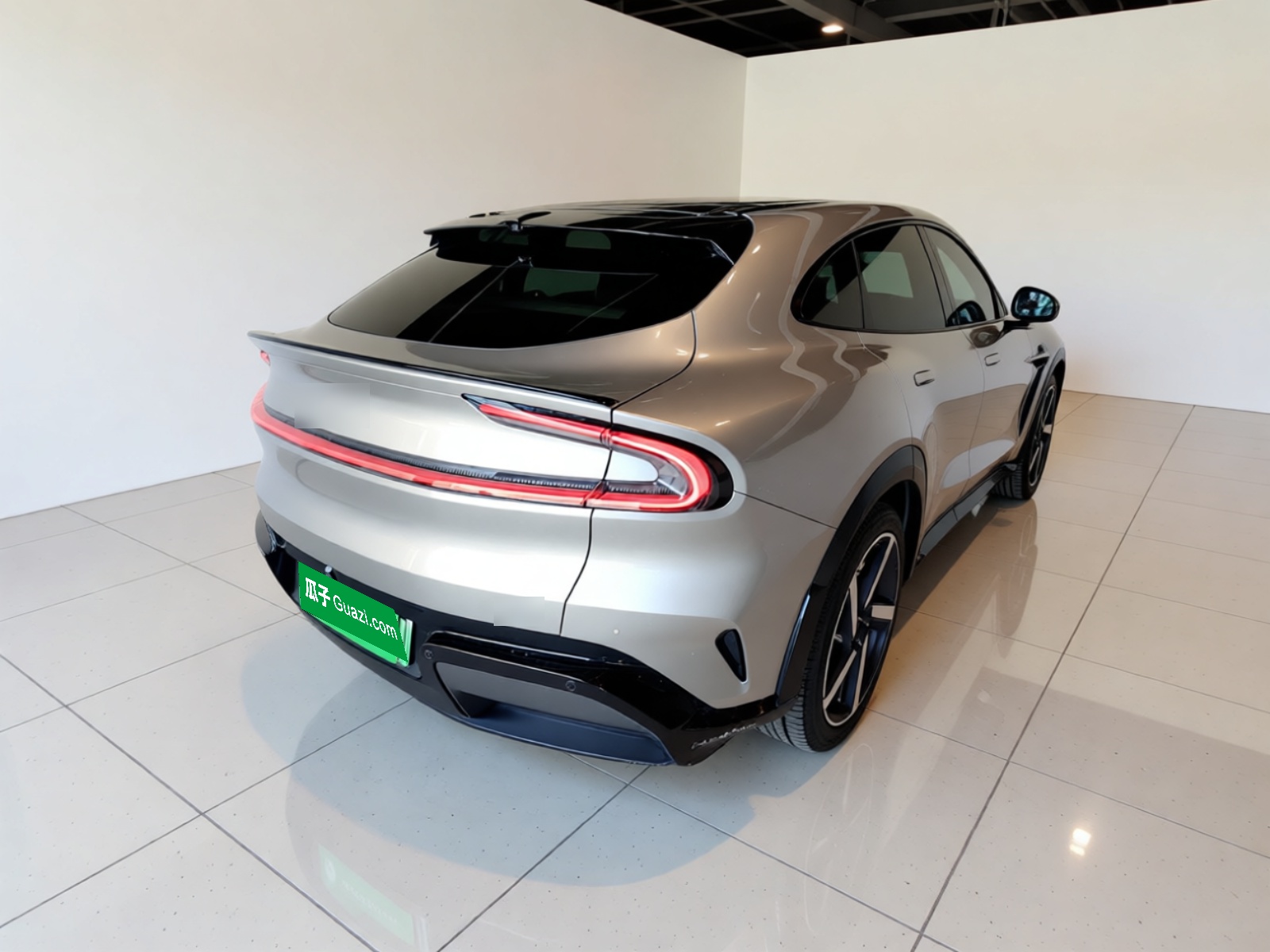 Xiaomi Auto YU7 2025 Ultra-Long Range Rear-Wheel Drive Version — снимка 6