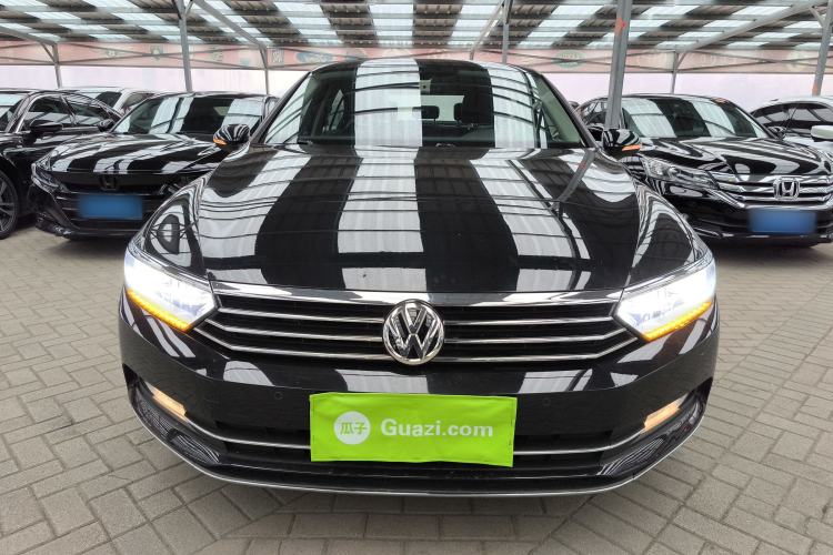 Used Volkswagen Magotan 2018 330TSI DSG Luxury Model
