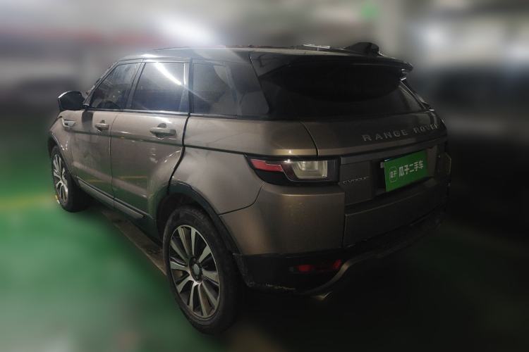 Used Land Rover Range Evoque 2018 240 PS SE Smart Brilliance Edition Rear Left 45 Deg