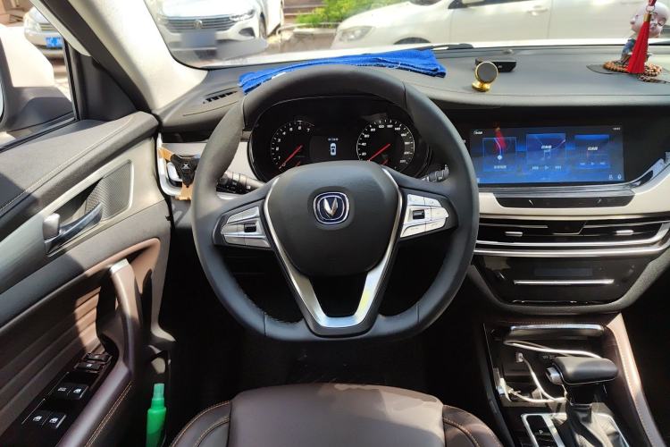 Used CHANGAN CS35PLUS 2018 1.6L Automatic Changlian Edition China V Standard Steering Wheel