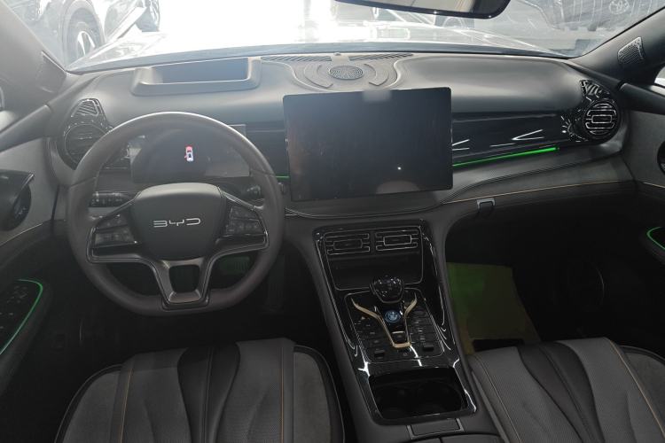 Used BYD Frigate 07 2023 DM-i 100KM Flagship Model