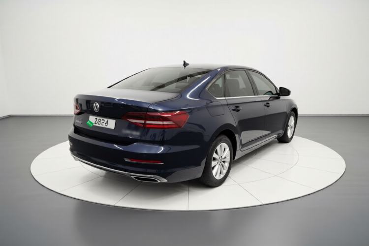 Used Volkswagen Lavida 2021 1.5L Automatic Fashion Edition
