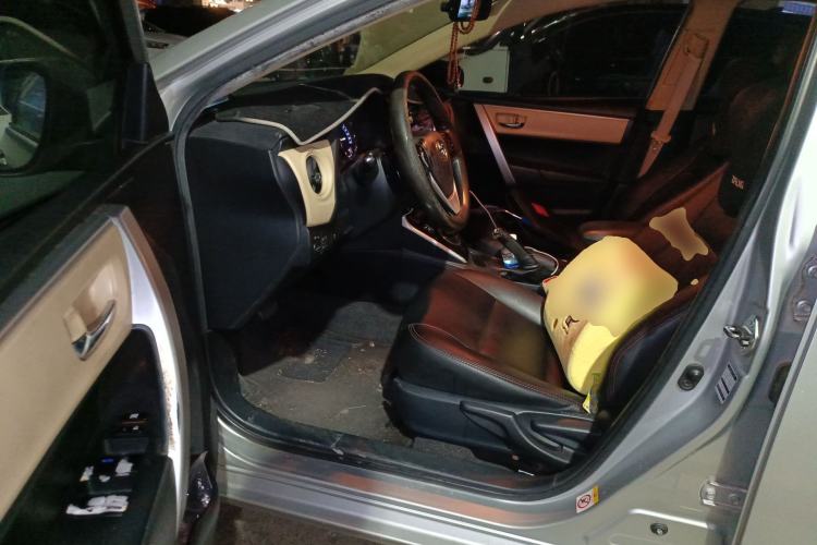 Used Toyota Levin 2017 Revised Dual-Engine 1.8H GS E-CVT Elite Sunroof Version China V Standard