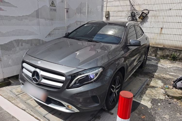 Used Mercedes-Benz GLA 2015 GLA 200 Fashion Model