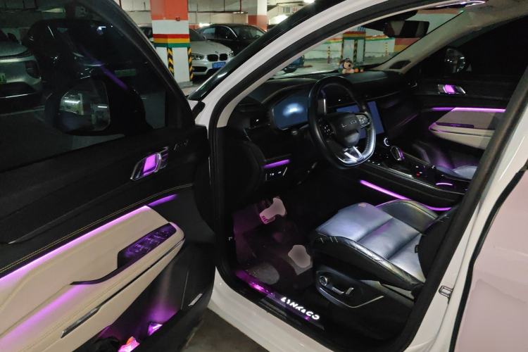 Used Lynk & Co 05 2020 2.0TD Two-Wheel Drive Shine Halo Driver Seat