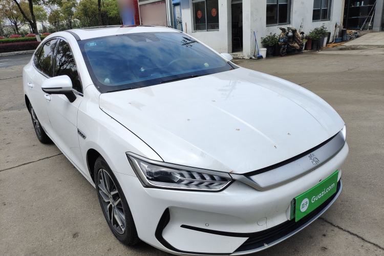 Used BYD Qin PLUS 2021 EV 500KM Premium Model Front Right 45 Deg