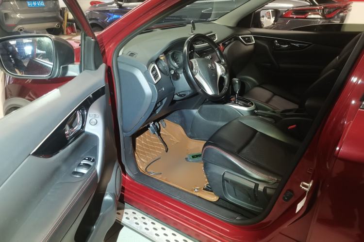 Used Nissan Qashqai 2016 2.0L CVT Luxury Edition
