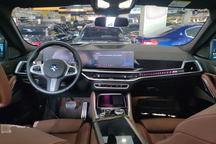 Used BMW X6 2023 xDrive40i Luxury Model with M Sport Package