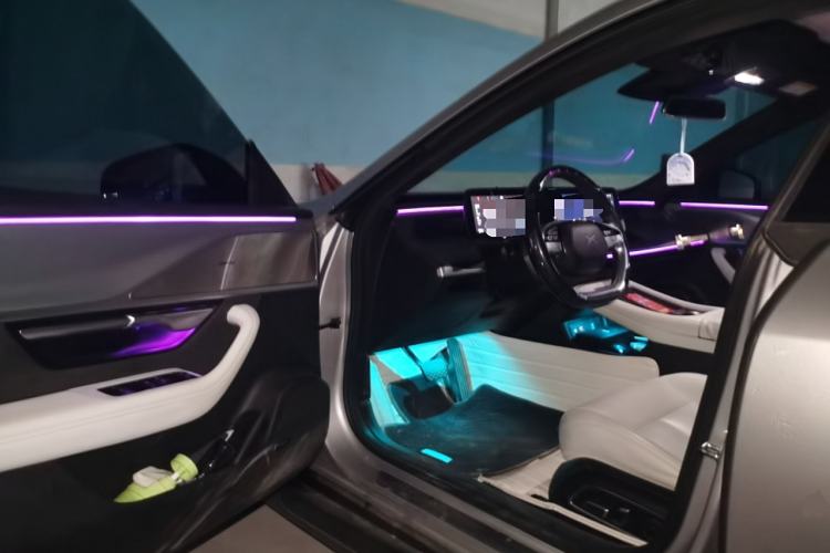 Used XPeng P7 2023 P7i 610 Max Performance Edition Driver Seat